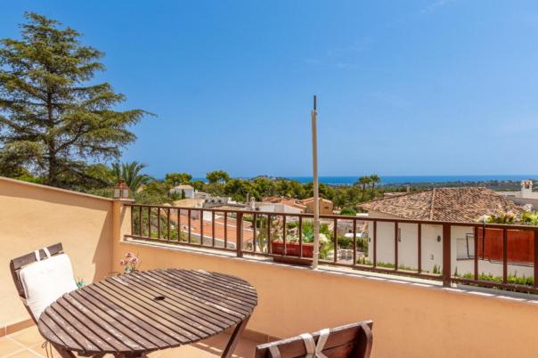 6 bed villa in La Nucía