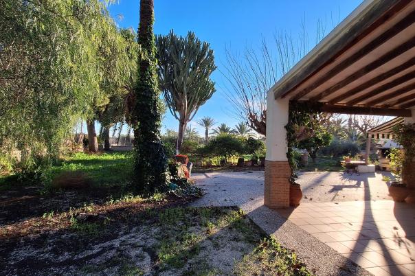 4 bed villa in Elche/Elx