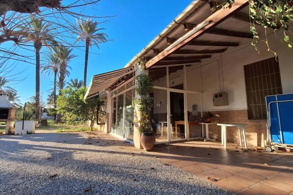 4 bed villa in Elche/Elx