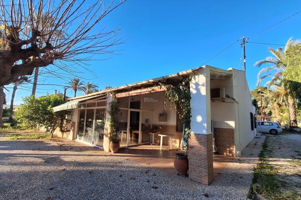 4 bed villa in Elche/Elx