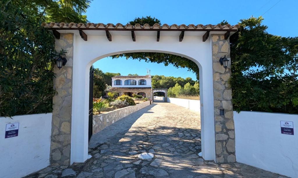 3 bed villa in Jesus Pobre