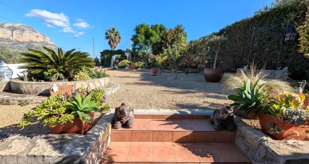 3 bed villa in Jesus Pobre