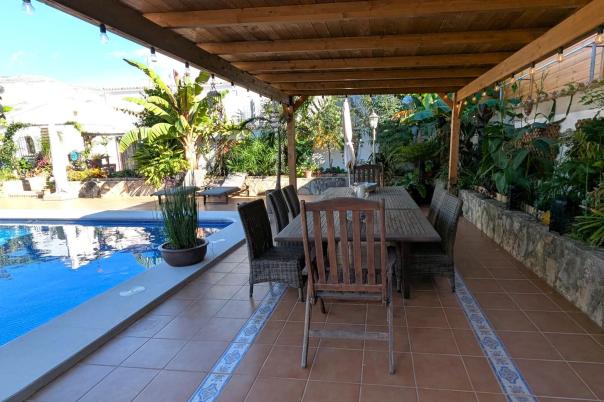 3 bed villa in Jesus Pobre