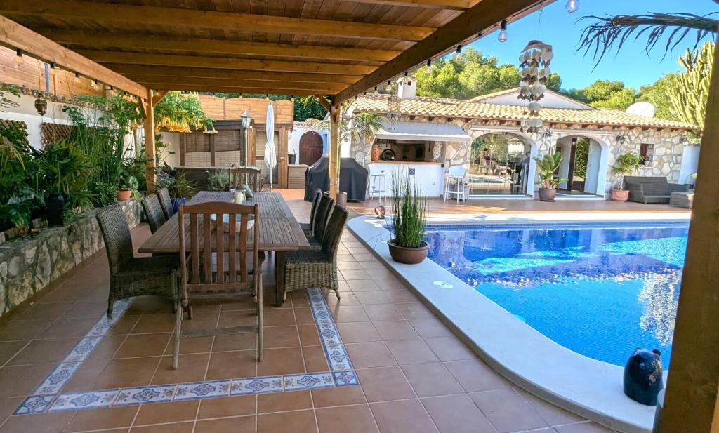 3 bed villa in Jesus Pobre