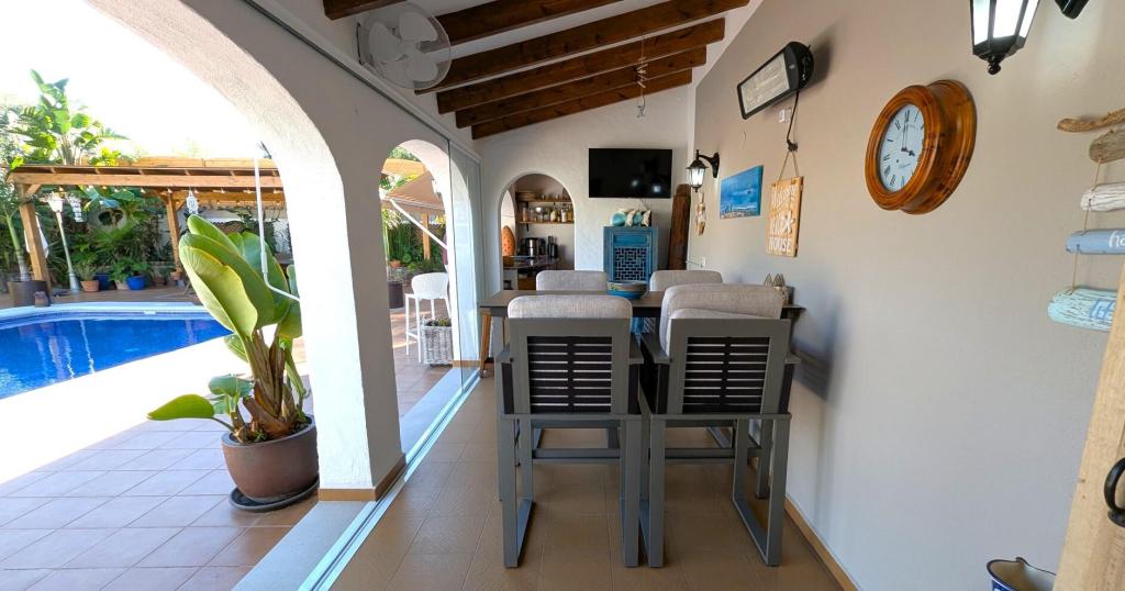 3 bed villa in Jesus Pobre