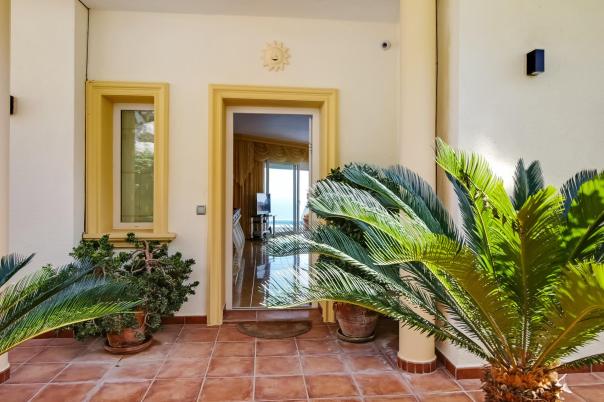 4 bed villa in Moraira