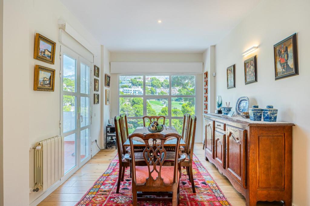 4 bed villa in Altea