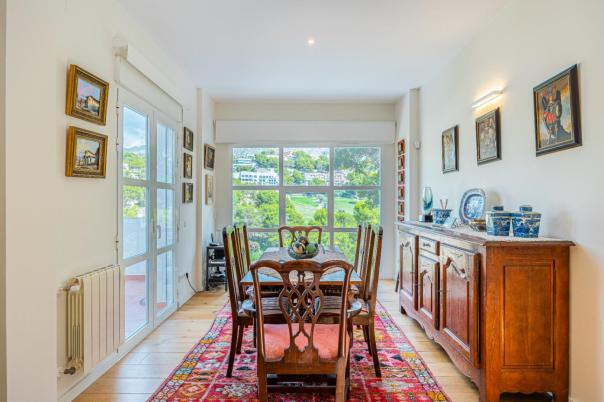 4 bed villa in Altea