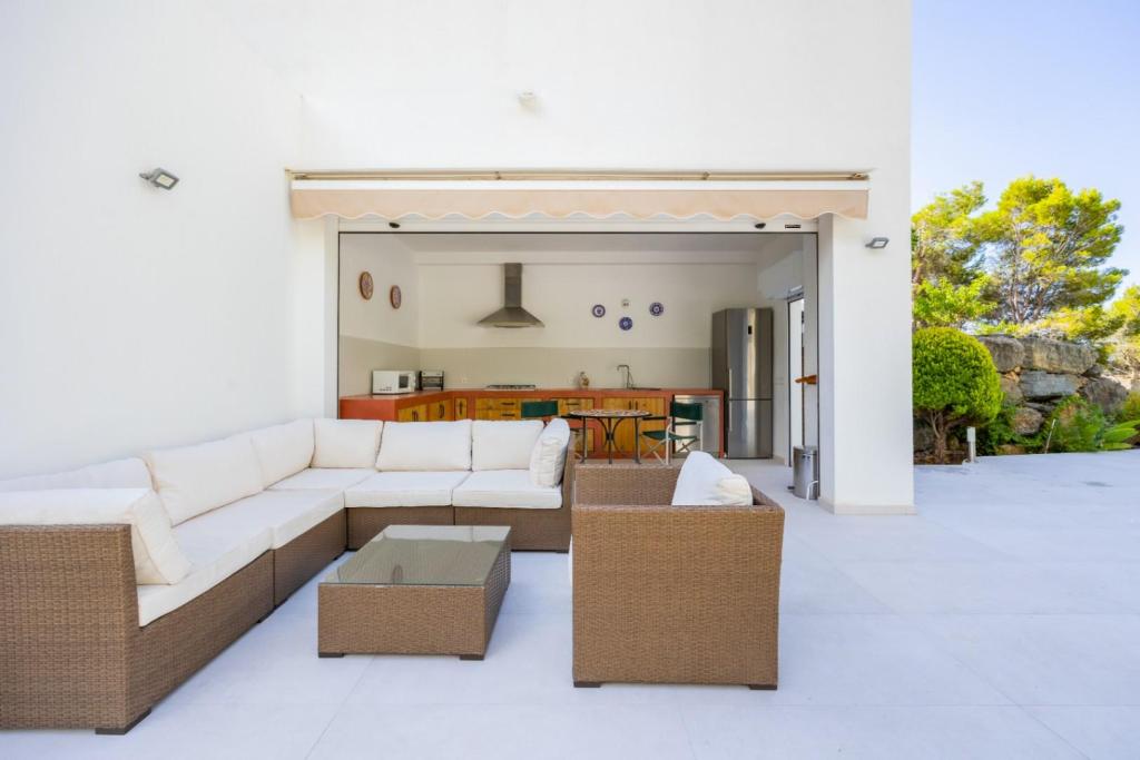 4 bed villa in Altea