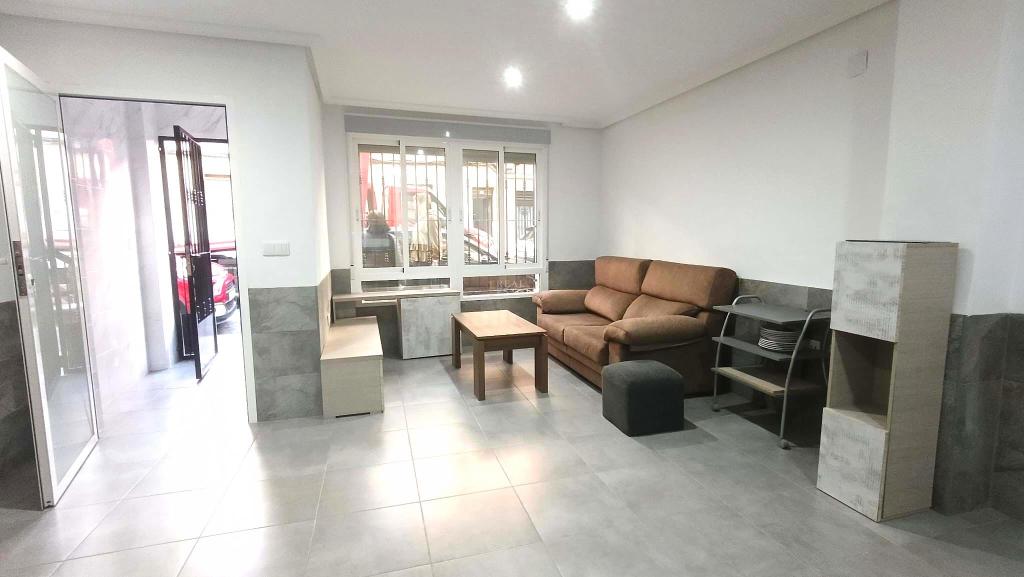 2 bed apartment in Elche/Elx