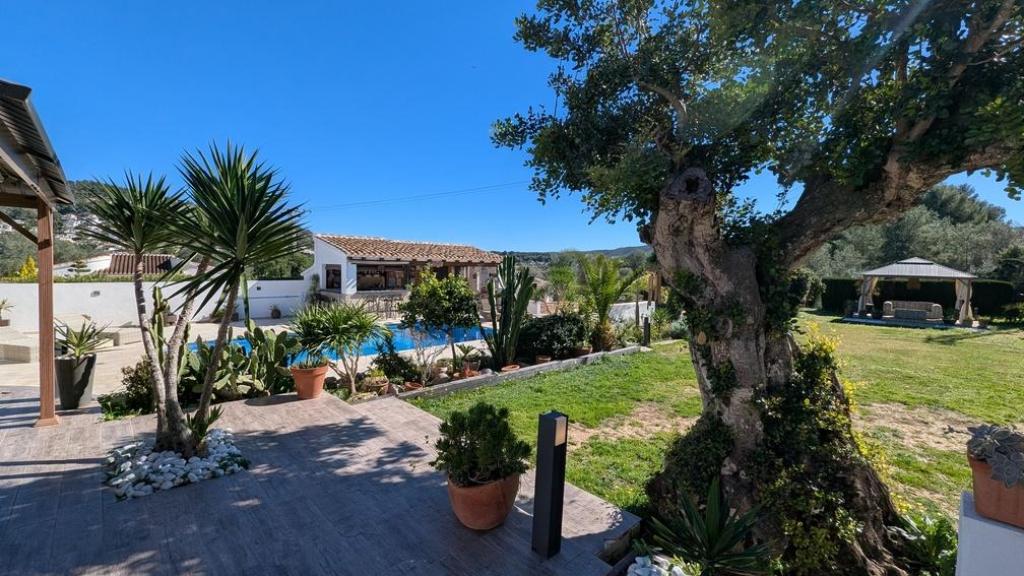 4 bed villa in Javea