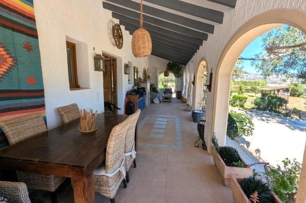 4 bed villa in Javea