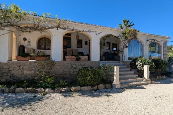 4 bed villa in Javea