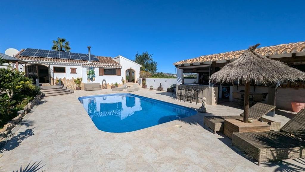 4 bed villa in Javea