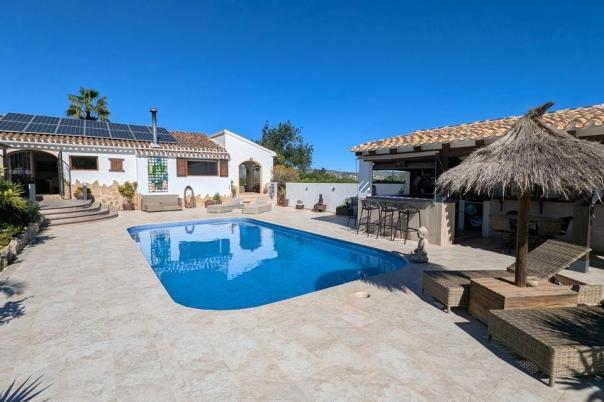 4 bed villa in Javea