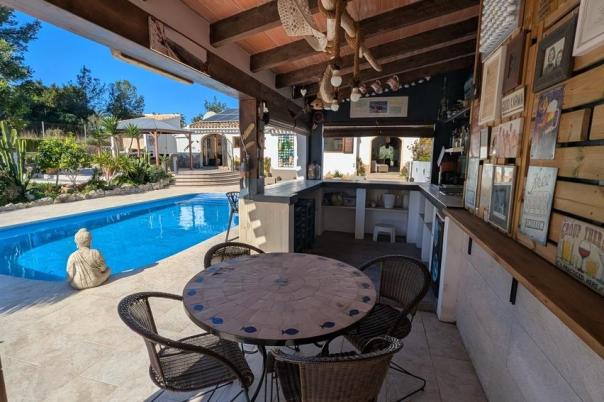 4 bed villa in Javea