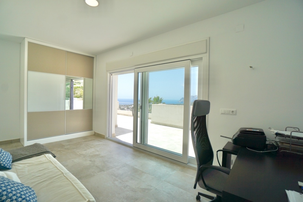 6 bed villas in Benissa
