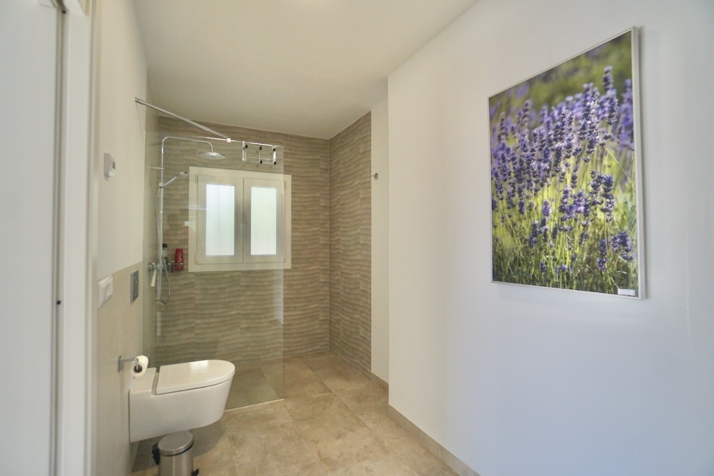 6 bed villas in Benissa