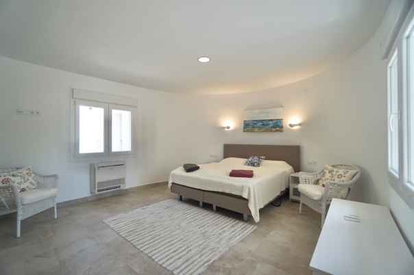 6 bed villas in Benissa