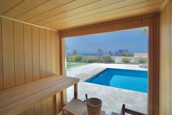 6 bed villas in Benissa