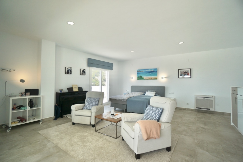 6 bed villas in Benissa