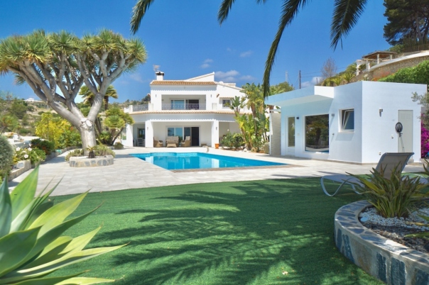 6 bed villas in Benissa