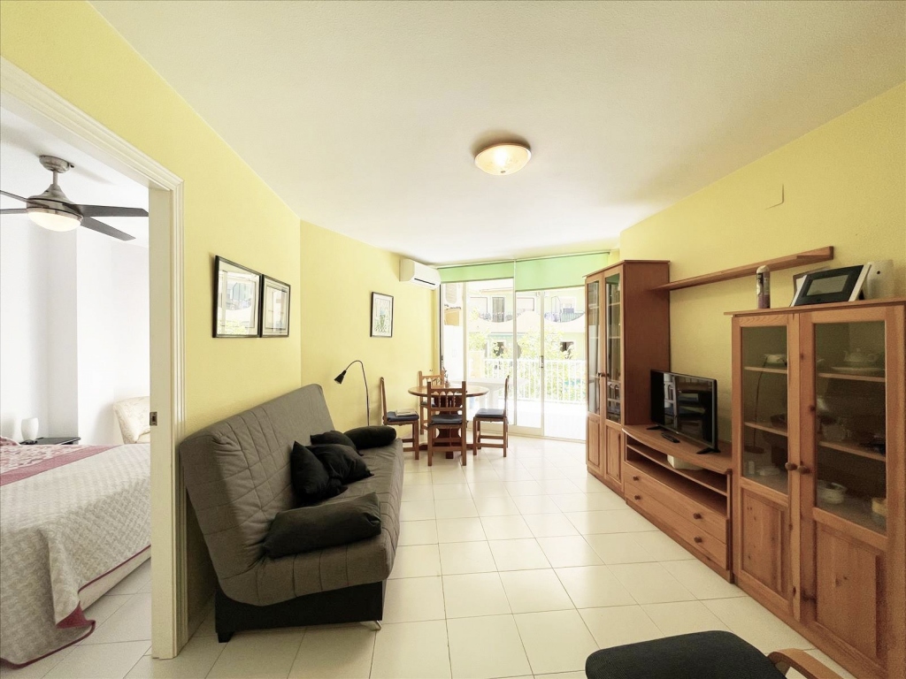 2 bed apartamento in Calpe / Calp