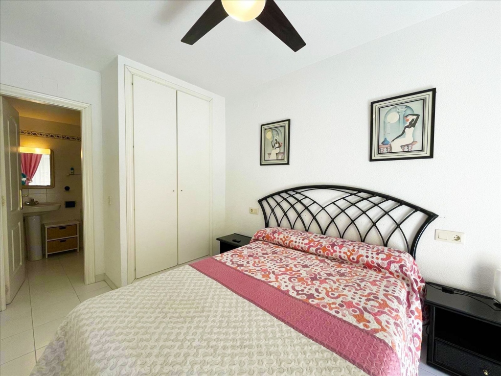 2 bed apartamento in Calpe / Calp