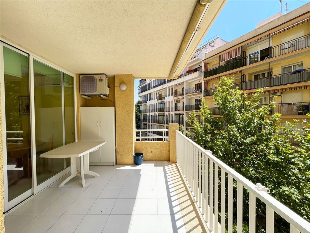 2 bed apartamento in Calpe / Calp