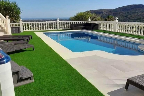 Transform Your Garden with Artificial Grass Spain