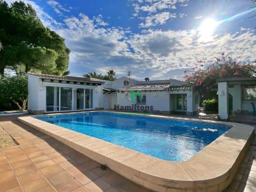 5 bed villa in Moraira 5 bed villa in Moraira