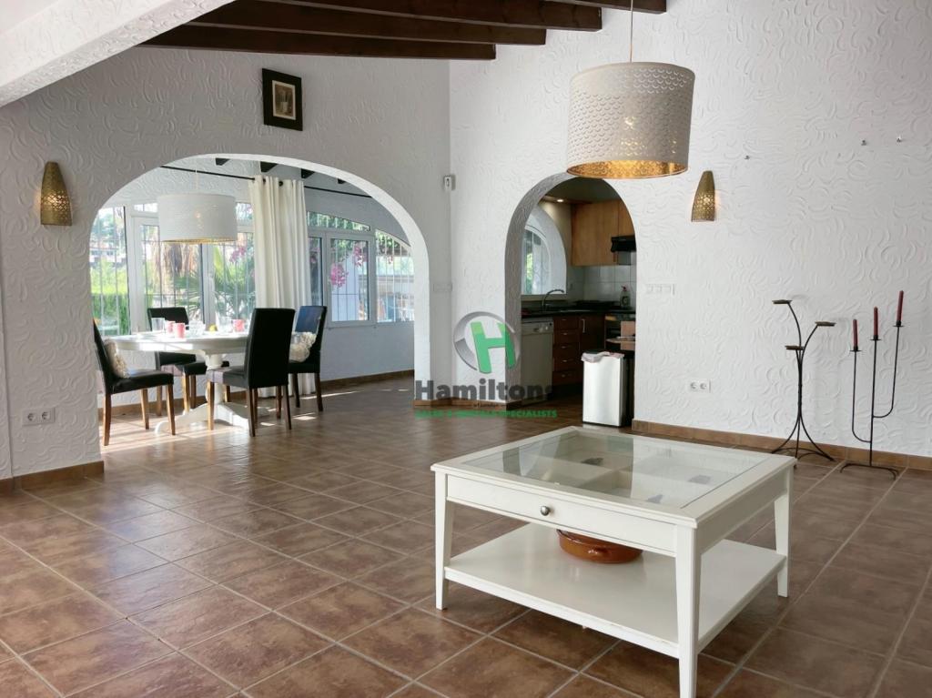 5 bed villa in Moraira