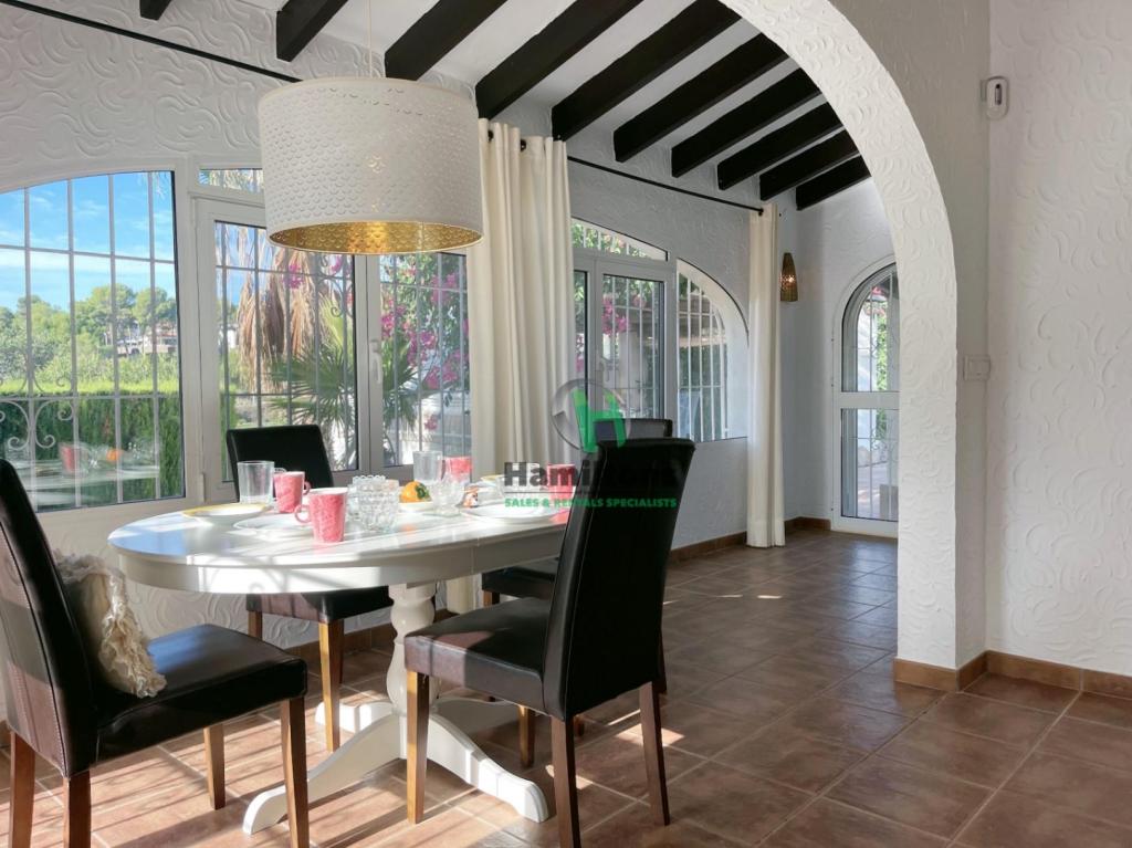 5 bed villa in Moraira