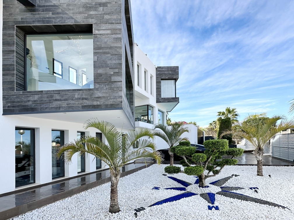 5 bed villa in Javea