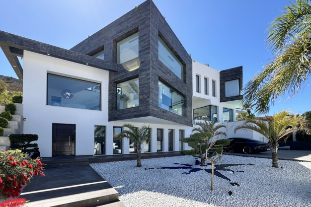 5 bed villa in Javea