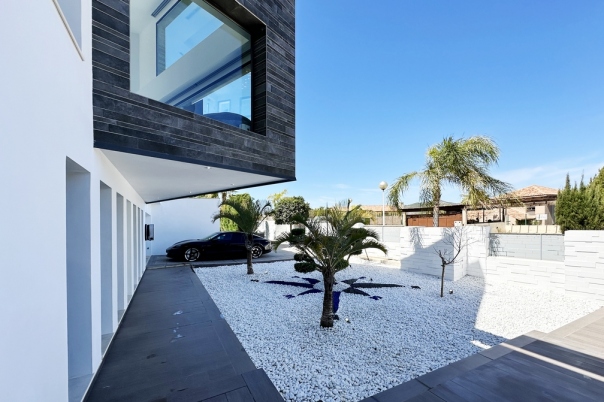 5 bed villa in Javea