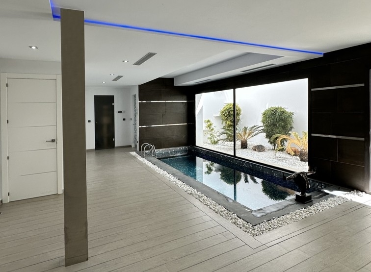 5 bed villa in Javea