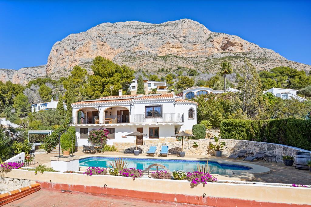 4 bed villas in Javea