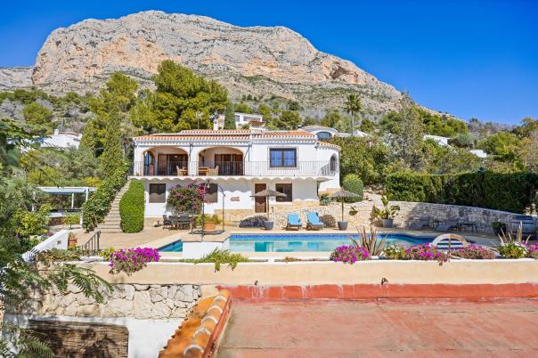 4 bed villas in Javea