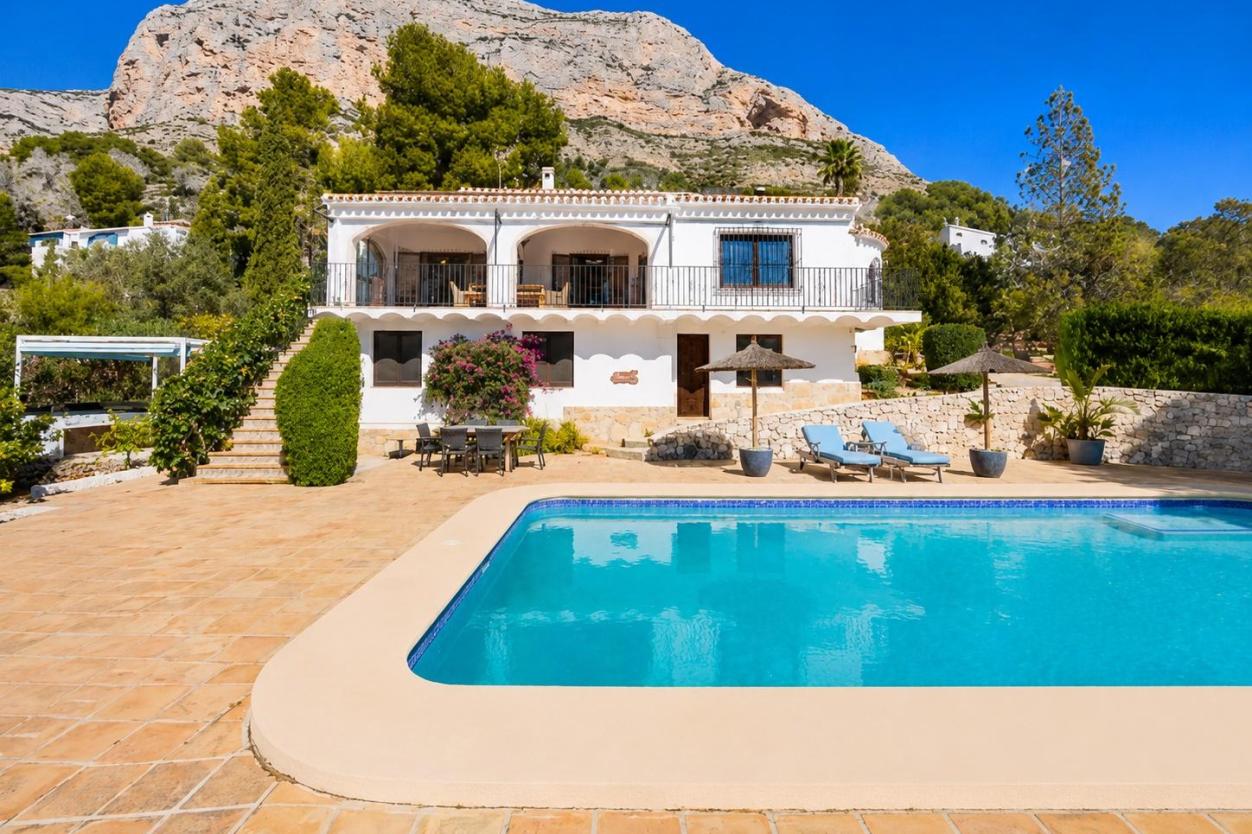 4 bed villas in Javea