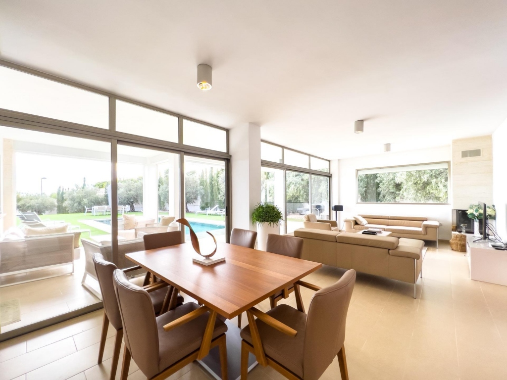 5 bed villa in Altea