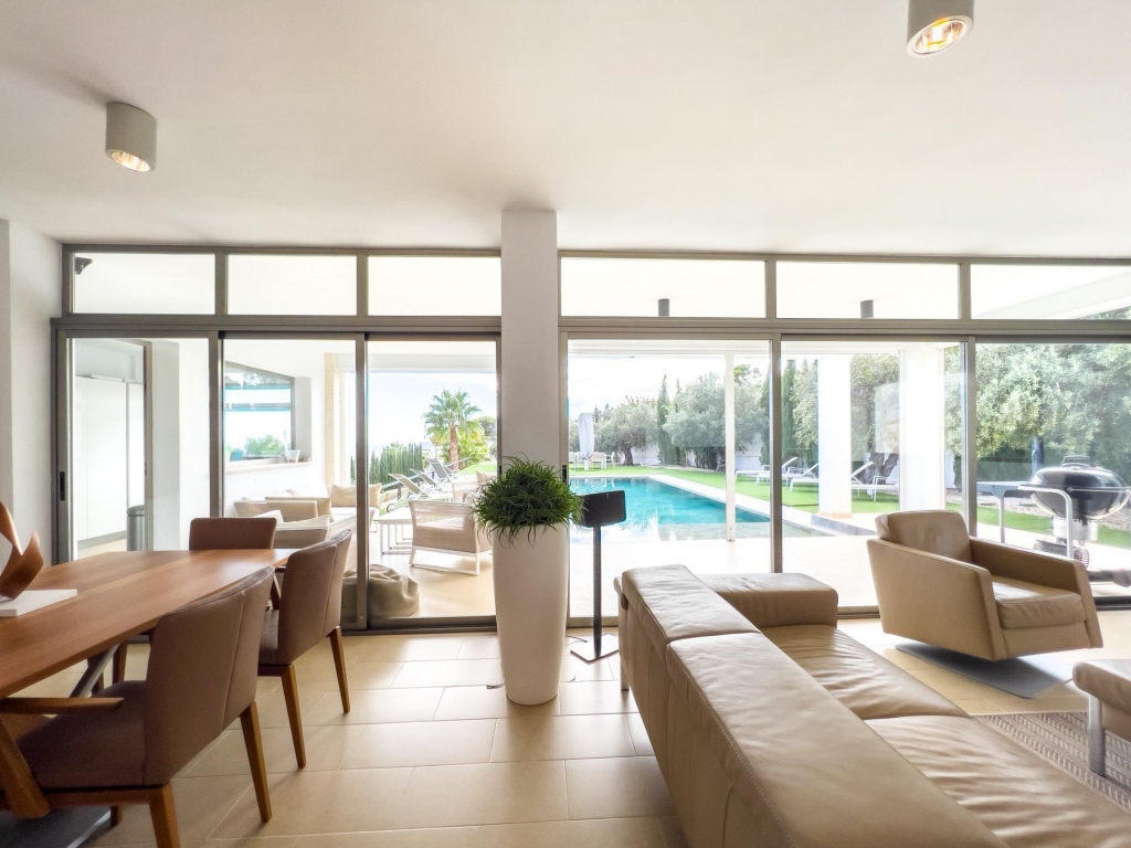 5 bed villa in Altea