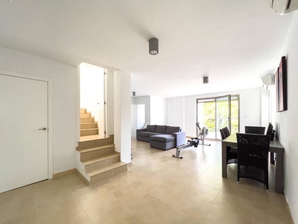 5 bed villa in Altea