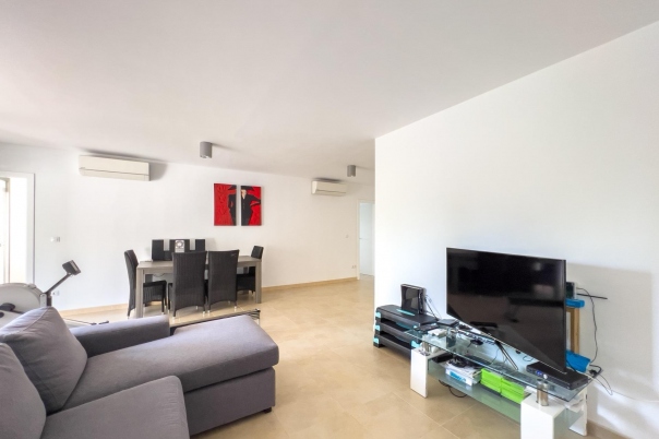 5 bed villa in Altea
