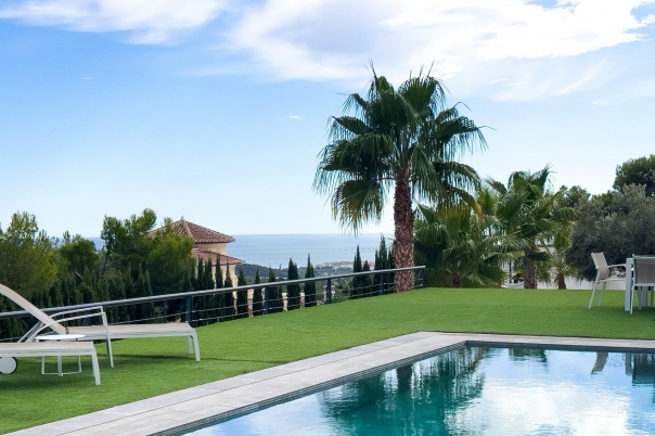 5 bed villa in Altea