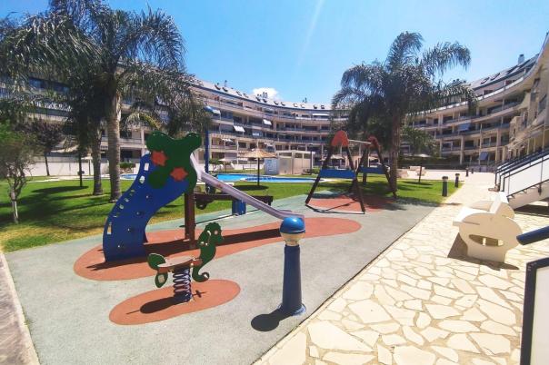 2 bed apartments - flats in Denia