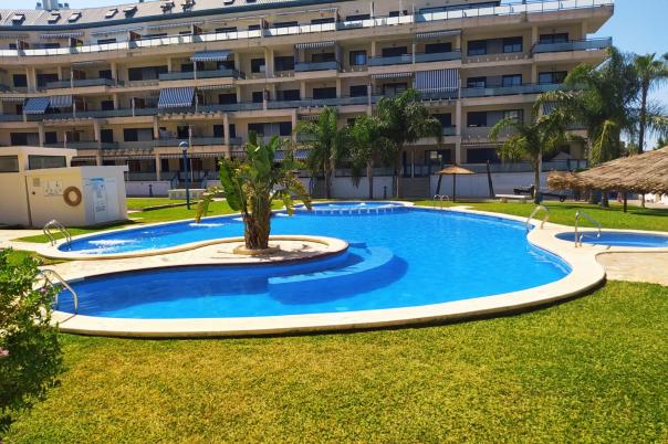 2 bed apartments - flats in Denia