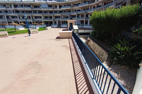 2 bed apartments - flats in Denia