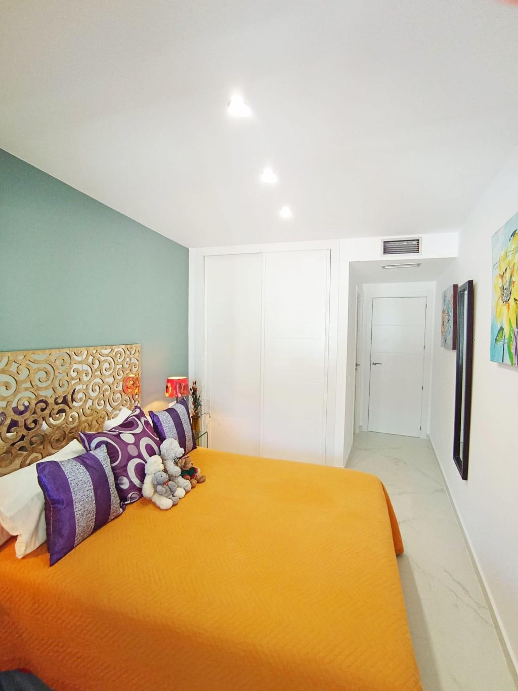2 bed apartments - flats in Denia