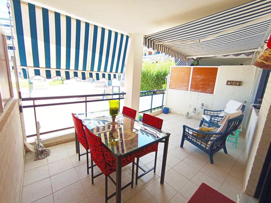 2 bed apartments - flats in Denia